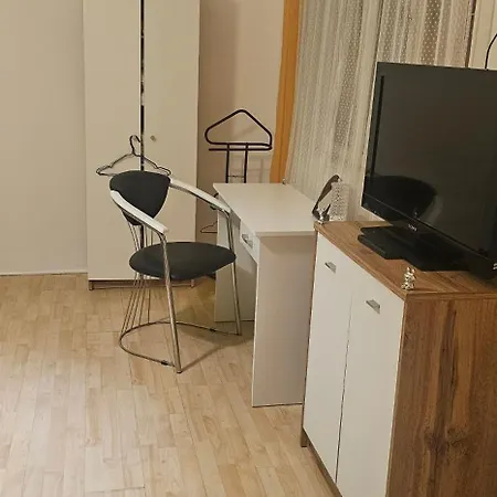 Zizi Apartment Debrecen